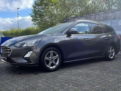 Gebraucht Ford Focus Titanium 125 PS (91 kW) 2020 Magneticgrau (metallic) Kombi