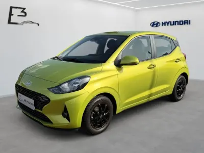 Gebraucht Hyundai i10 Comfort 63 PS (46 kW) 2024 Gelb Kleinwagen
