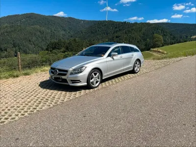 Gebraucht Mercedes CLS500 Shooting Brake 408 PS (300 kW) 2013 Silber Kombi