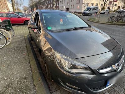 gebraucht Opel Astra 2013 Facelift 165PS 2.0 Diesel