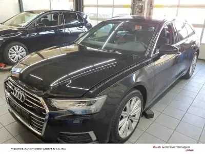 Gebraucht Audi A6 Design 265 PS (194 kW) 2023 Mythosschwarz metallic Kombi