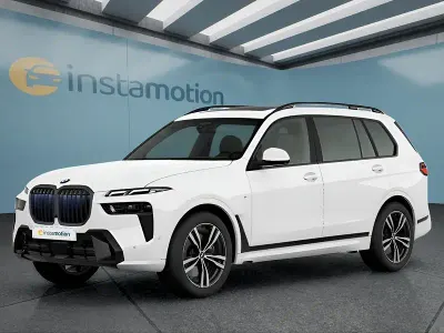 Neu BMW X7 352 PS (258 kW) 2026 Weiß SUV