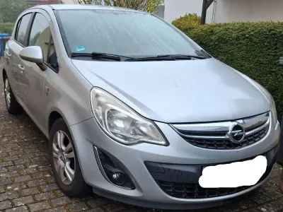 Używany Opel Corsa 95 KM (69 kW) 2012 Szary Hatchback