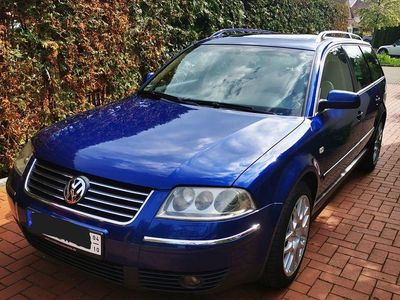 Usata VW Passat 275 CV (202 kW) 2003 Blu Station wagon