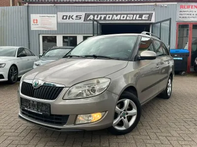 Gebraucht Skoda Fabia Elegance 105 PS (77 kW) 2011 Beige Kombi