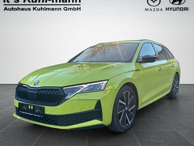 Grün Gebraucht 2024 Skoda Octavia SportLine Kombi | 30.490 € (Fairer Preis)