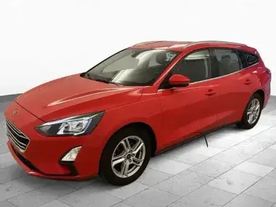 Gebraucht Ford Focus 125 PS (91 kW) 2022 Rot Limousine