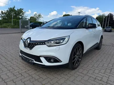 Gebraucht Renault Grand Scénic IV Initiale Paris 160 PS (117 kW) 2018 Weiß Van / Kleinbus