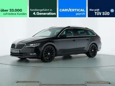 Gebraucht Skoda Superb Style 150 PS (110 kW) 2017 Schwarzmagic perleffekt Kombi