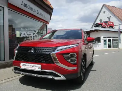 Gebraucht Mitsubishi Eclipse Cross Plus 188 PS (138 kW) 2022 Rot SUV