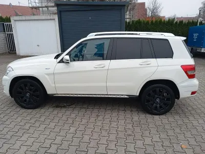Gebraucht Mercedes GLK250 204 PS (150 kW) 2011 Weiß SUV