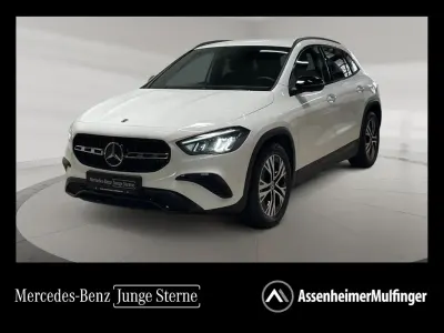 Gebraucht Mercedes GLA220 Progressive 190 PS (139 kW) 2025 Unilack polarweiß SUV
