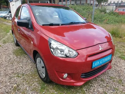 Gebraucht Mitsubishi Space Star Diamant Edition 71 PS (52 kW) 2016 Rot Kleinwagen