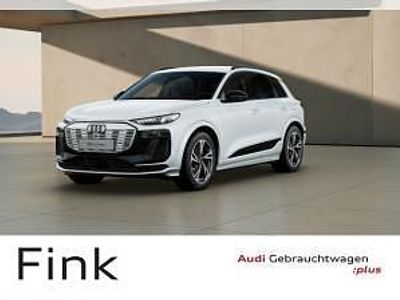 Gebraucht Audi Q6 e-tron S-Line 185 kW (252 PS) 2025 Weiß (gletscherweiß metallic) SUV