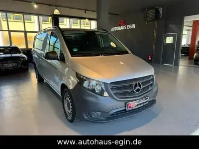 Gebraucht Mercedes Vito 163 PS (119 kW) 2021 Silber Van