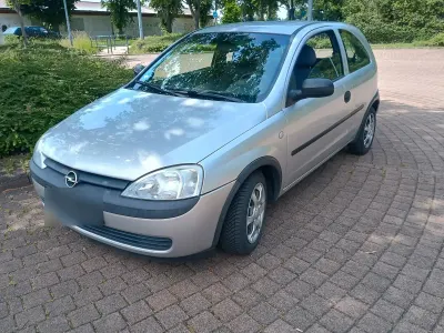 Gebraucht Opel Corsa 58 PS (42 kW) 2001 Silber Kleinwagen