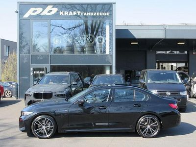 Gebraucht BMW 330 M Sport 286 PS (210 kW) 2022 Black sapphire metallic Limousine