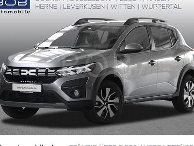 Dolomitgrau (grau) Gebraucht 2025 Dacia Sandero Expression Kleinwagen | 17.333 € (Guter Preis)