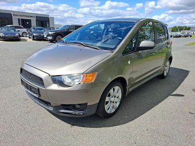Gebraucht Mitsubishi Colt Motion 95 PS (69 kW) 2012 Brillantgrau (m) Kleinwagen