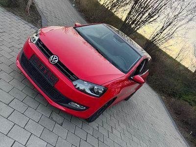 Gebraucht VW Polo Comfortline 69 PS (50 kW) 2011 Rot Kleinwagen