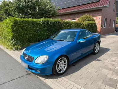 Gebraucht Mercedes SLK230 AMG 197 PS (144 kW) 2001 Blau Cabrio