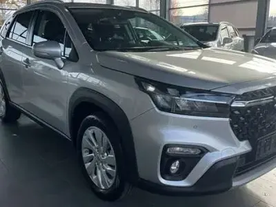 Gebraucht Suzuki SX4 S-Cross Comfort 110 PS (80 kW) 2025 Silber metallic SUV