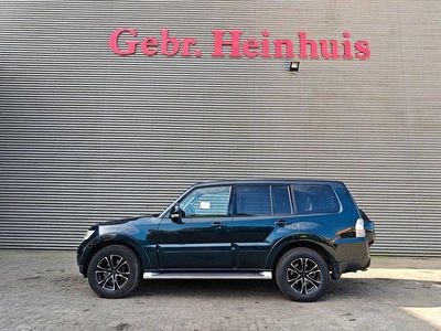 Gebraucht Mitsubishi Pajero 200 PS (147 kW) 2011 Grün SUV
