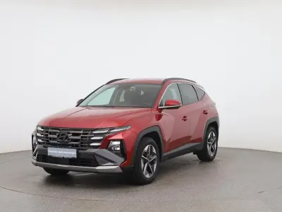 Neu Hyundai Tucson 150 PS (110 kW) 2025 Rot SUV
