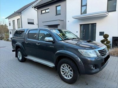 Gebraucht Toyota HiLux Executive 193 PS (141 kW) 2015 Grau Pickup