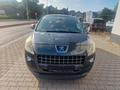Gebraucht Peugeot 3008 156 PS (114 kW) 2011 Grau Kombi