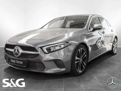 Gebraucht Mercedes A180 AMG Edition 1 136 PS (100 kW) 2020 Andere Limousine
