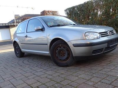 Gebraucht VW Golf IV 101 PS (74 kW) 2001 Silber Limousine