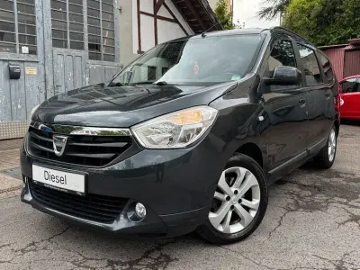 Gebraucht Dacia Lodgy 107 PS (78 kW) 2014 Grau "comete" Van / Kleinbus