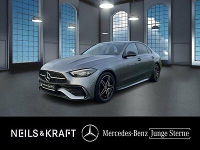 Grau Gebraucht 2023 Mercedes C200 AMG Limousine | 37.490 € (Etwas zu teuer)