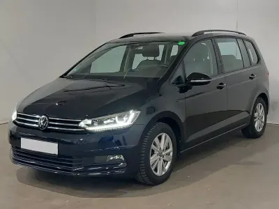 Gebraucht VW Touran Comfortline 150 PS (110 kW) 2024 Schwarz Van / Kleinbus