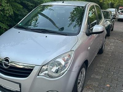 Opel Agila