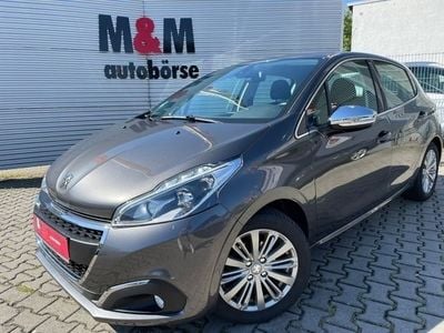 Gebraucht Peugeot 208 Allure 82 PS (60 kW) 2019 Grau Kleinwagen