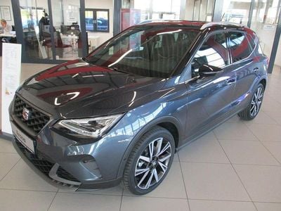 Grau Neu 2025 Seat Arona SUV | 23.990 € (Guter Preis)