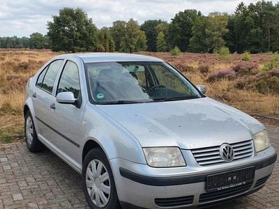 Gebraucht VW Bora Basis 105 PS (77 kW) 2002 Silber Limousine