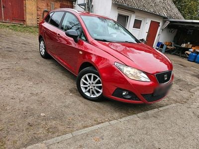 Gebraucht Seat Ibiza ST Style 82 PS (60 kW) 2010 Rot Kombi