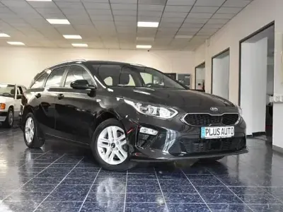 Gebraucht Kia Ceed Sportswagon Vision 136 PS (100 kW) 2020 Zilinaschwarz Kombi