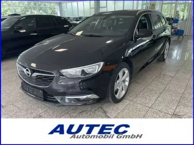 Gebraucht Opel Insignia Dynamic 170 PS (125 kW) 2018 Schwarz, metallic Kombi