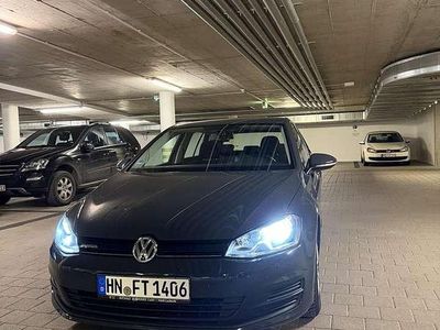 Gebraucht VW Golf VII Comfortline 110 PS (80 kW) 2014 Grau Kleinwagen