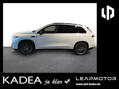 Nouă Leapmotor C10 219 kW (299 CP) 2026 Alb SUV