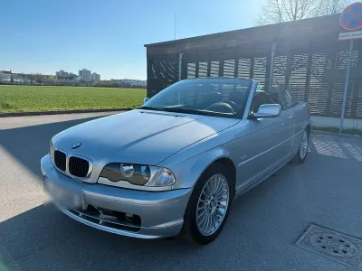 Gebraucht BMW 318 Cabriolet 143 PS (105 kW) 2003 Silber Cabrio
