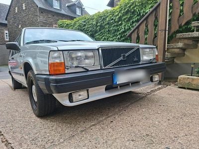 Silber Gebraucht 1989 Volvo 740 Limousine | 4.500 €