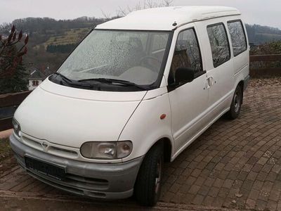 gebraucht Nissan Serena 