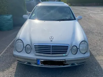 Gebraucht Mercedes C220 136 PS (100 kW) 1999 Silber Kombi
