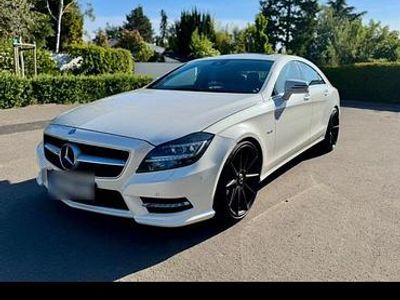 Usata Mercedes CLS350 AMG 265 CV (194 kW) 2011 Bianco Coupé