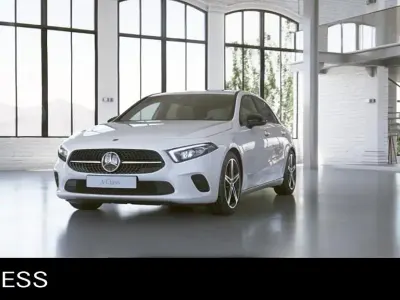 Gebraucht Mercedes A160 Progressive 109 PS (80 kW) 2019 Polarweiß uni Limousine